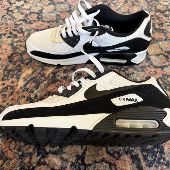 Nike Air Max 90 Black and Cream/White Sneakers - Picture 2 of 3